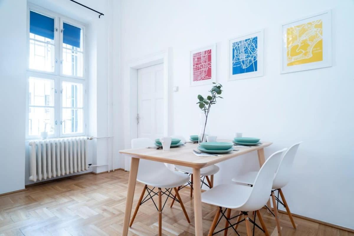 Lovely Downtown Apartment Close To The Basilica Budapest Exterior photo